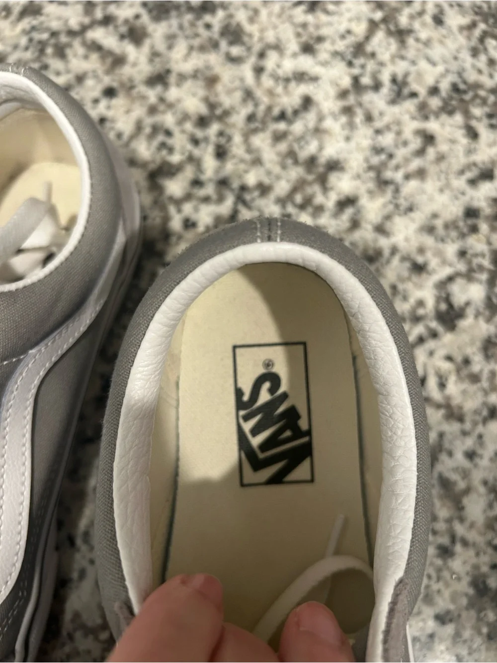 Vans Old Skool Gray Suede & Canvas Sneakers Women’s 8.5 / Men’s 7